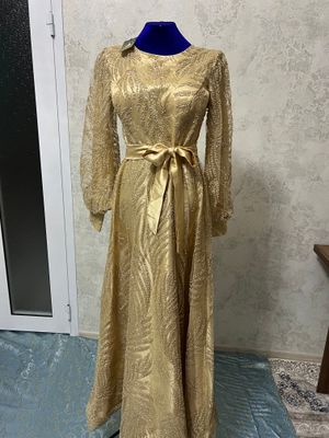 Легкая платья s/m
