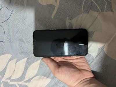 Продам айфон X , ayfon X