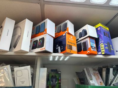 Dostavka bor! Notebook uchun kalonka