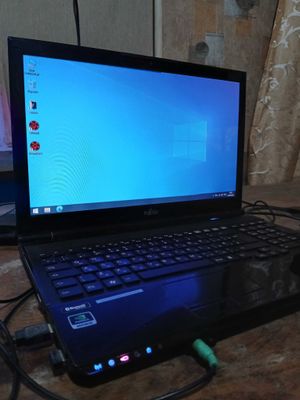 Ноутбук Fujitsu 2х ядерный.