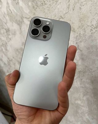 Iphone 15 pro max 256 sim kartali