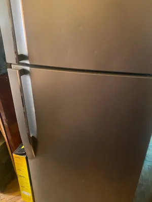 Продается холодильник LG в хорошем рабочем состоянии .