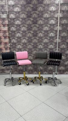 Пуфики для мастера Barberlar Salon uchun 10 xil assortiment bor
