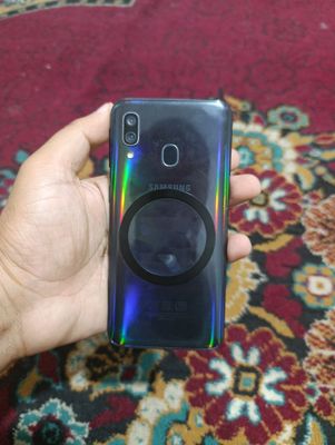 Samsung galaxy a40
