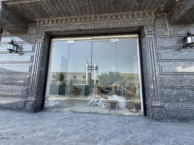 Magazin Uchun Kalyoni Oyna Eshik sotiladi