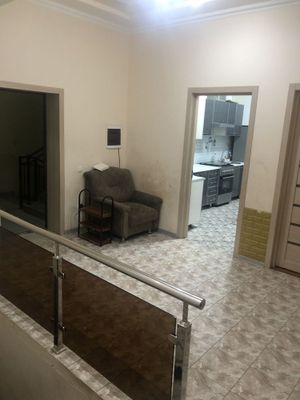 Аренда картира 1 етаж 4ком яшнабадского район илтифот