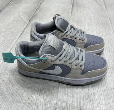 Nike sb dunk low gray edition