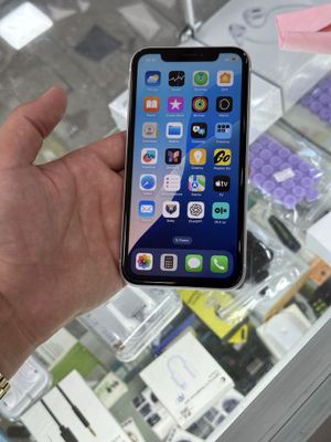 Iphone XR Sotiladi