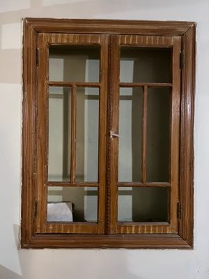Yog’ochli eshik, deraza