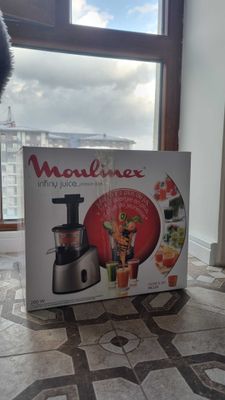 Соковыжималка новая, Moulinex