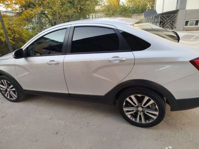 LADA VESTA cross 1.8 бензин