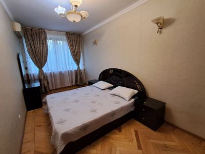 Сдаётся своя квартира ы центре города