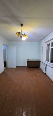 продаётся Чиланзар 23 кв 1/2/5 кирпич