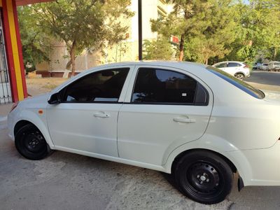 NEXIA 3 avtomat Sotiladi