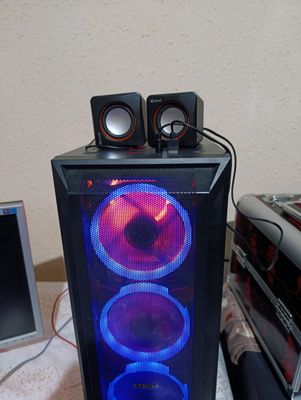 Kompyuter Sotiladi