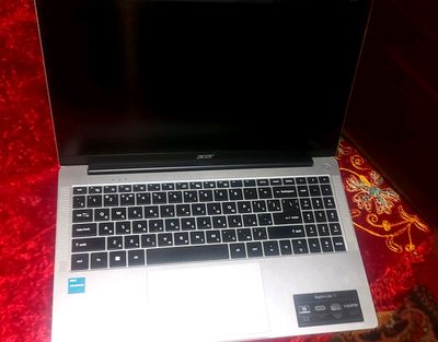 Noutbuk 250 gb yangi