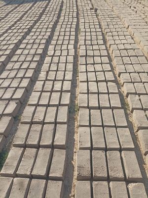 G'isht bor qo'lda quyilgan 750 so'mdan Yangiyol boyicha dastafka ichid