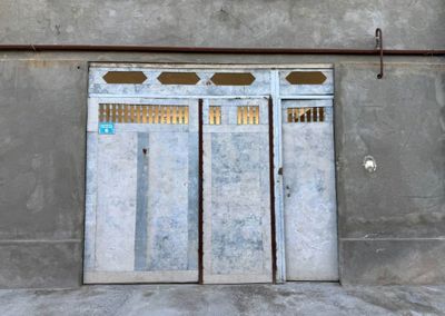 tahtali darvoza sotiladi