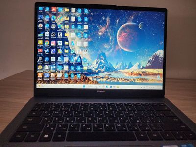 Huawei MateBook (12-avlod, i3-1240P)