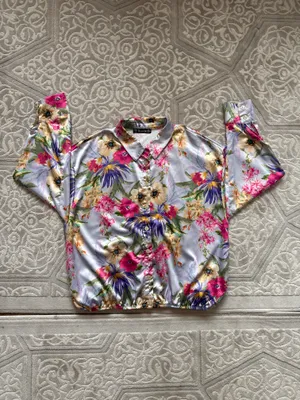 Блузка за 50000 сум.