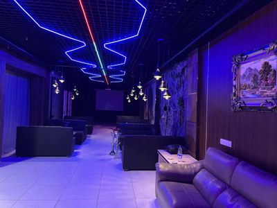 Срочно продам Playstation караоки бар