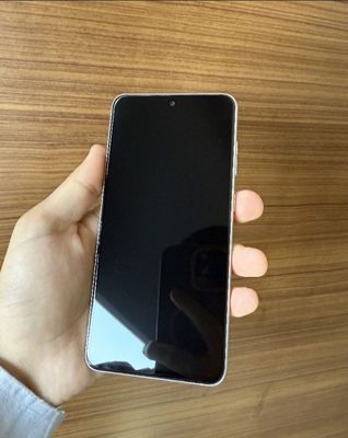 Samsung S21 FE 8/128