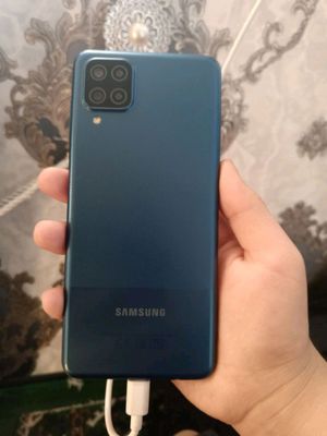 Samsung Galaxy A12