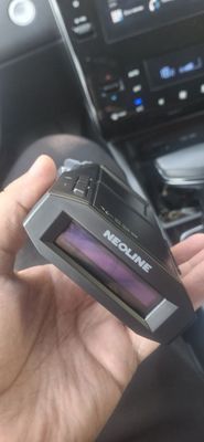 Продам срочно Неолайн 7700s black Qora karobkali kam ishlatilgan xolat