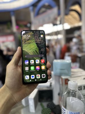 Redmi Not 11 6+2/128GB srochna!
