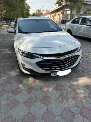 Срочно продам Малибу 2 турбо 2019