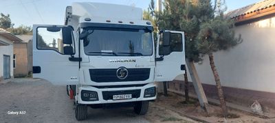 Чакман L3000 9 метрли тентли шторкали сотилади.