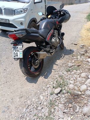 Honda sport turis 600 kup sroʻchna sotiladi