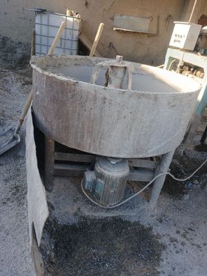 шлакабулок ишлаб чикариш апарат сотилади