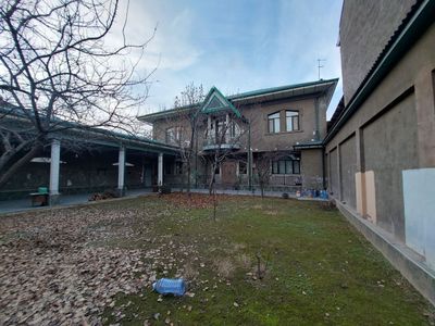 Продаётся 2-х этажный дом в Сергели