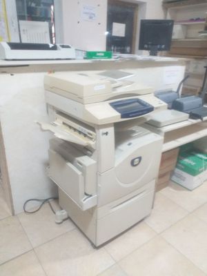 Rangli A3 Xerox workcentre 7232 printeri sotiladi