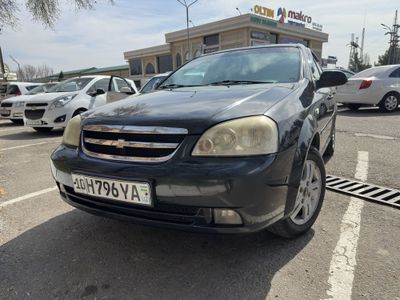 Lacetti 2010 gaz bor