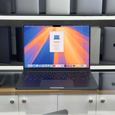 Macbook Pro 14 M3 Pro 18/512GB Nasiya Savdo Bor