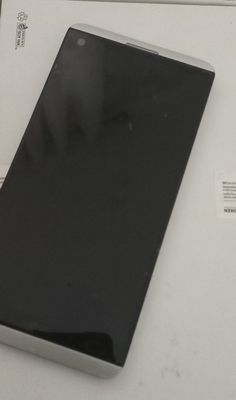 Telefon Lg v20 sotiladi