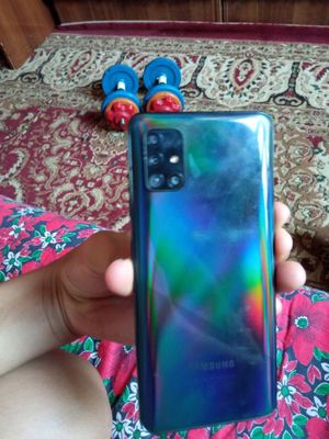 samsung a51 64gb chaqa chuqasi yoq obmen bor