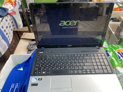 Ноутбук ACER E1-531G-B9604G