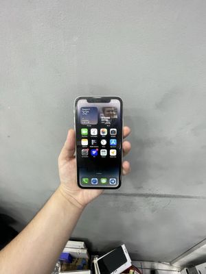 Iphone 11 64g arzon
