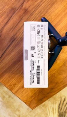 DJI osmo mobile 6 sotiladi. Yengi sostiyanida