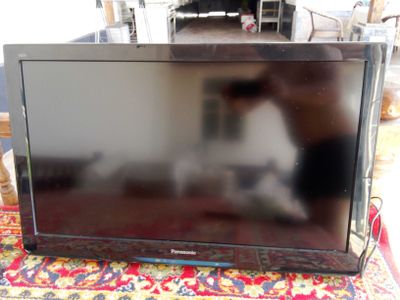Televizor panasonic sotiladi