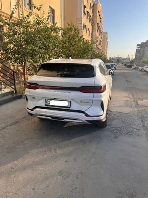 Byd cempion 605