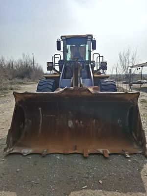 Pogruzchik buldozer 3kub 2018