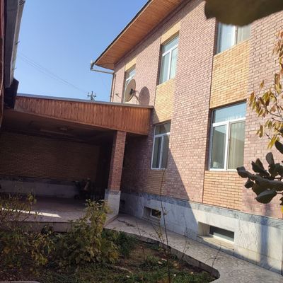 Яккасарайский р-н, ор. парк Бобура Конституция *Цена 530 000$ Участок