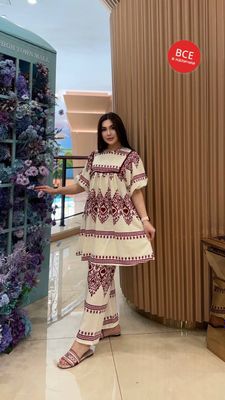 Novinka asssal dvayka keldi
