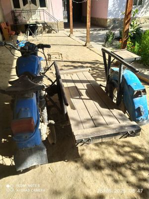 Ural mototsikl sotiladi