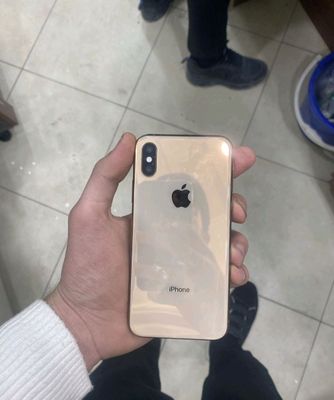 iphone xs sotiladi aybi ekran solishtirish kerak