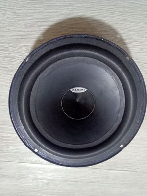 Продам 1-шт Hertz 16.5см динамик в очень хорошем состоянии.